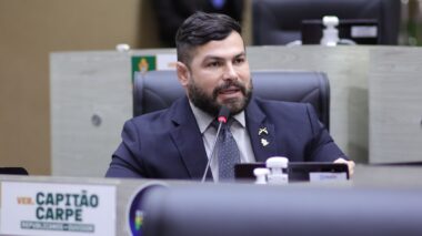 “A Águas de Manaus precisa ir embora daqui” defende Capitão Carpê