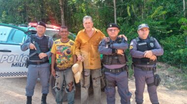 Forças de Segurança resgatam homens após dois dias perdidos na mata, no Amazonas
