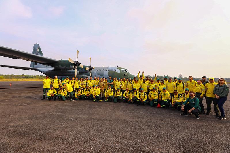 No momento, você está visualizando Governo do Amazonas recebe mais 94 brigadistas do Ibama para apoiar no combate às queimadas