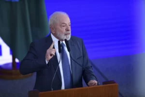 Leia mais sobre o artigo “Chocado com os ataques terroristas”, diz Lula sobre guerra em Israel