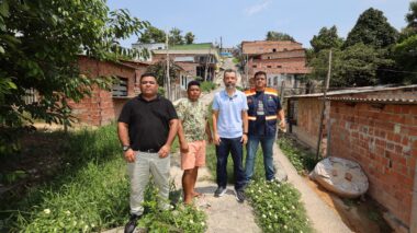 A pedido de moradores, vereador Peixoto vai ao Nova Vitória