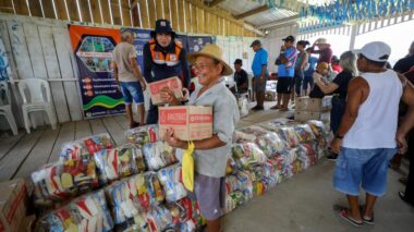 Governo do Amazonas divulga boletim sobre a estiagem no estado nesta segunda-feira (16/10)