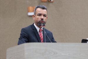 Leia mais sobre o artigo Peixoto critica posicionamento do ministério do Meio Ambiente sobre a BR-319