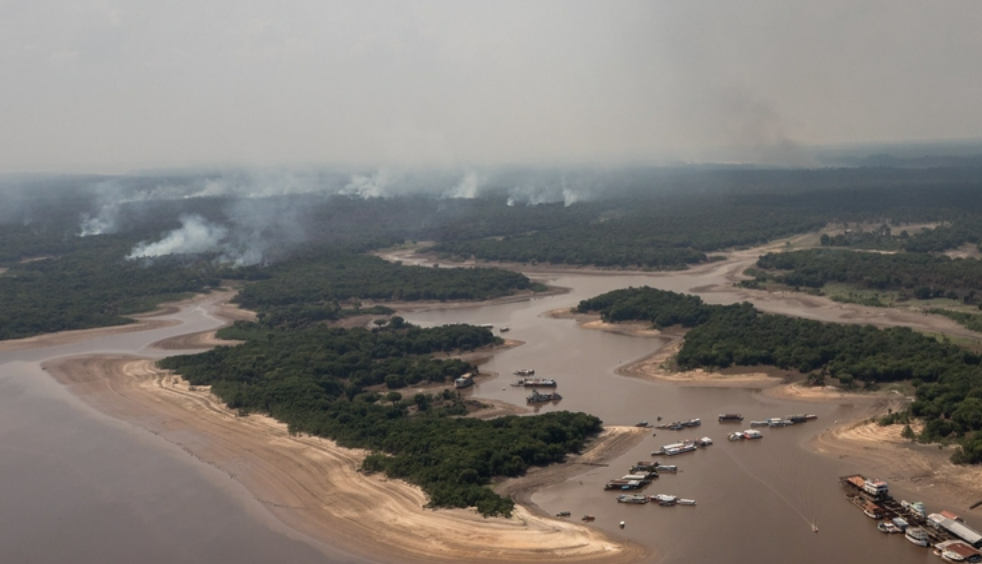 No momento, você está visualizando Lula e presidente da Colômbia conversam sobre seca na Amazônia