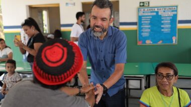 ‘Gabinete em Ação’: Projeto social de Peixoto leva serviços a zona Norte de Manaus