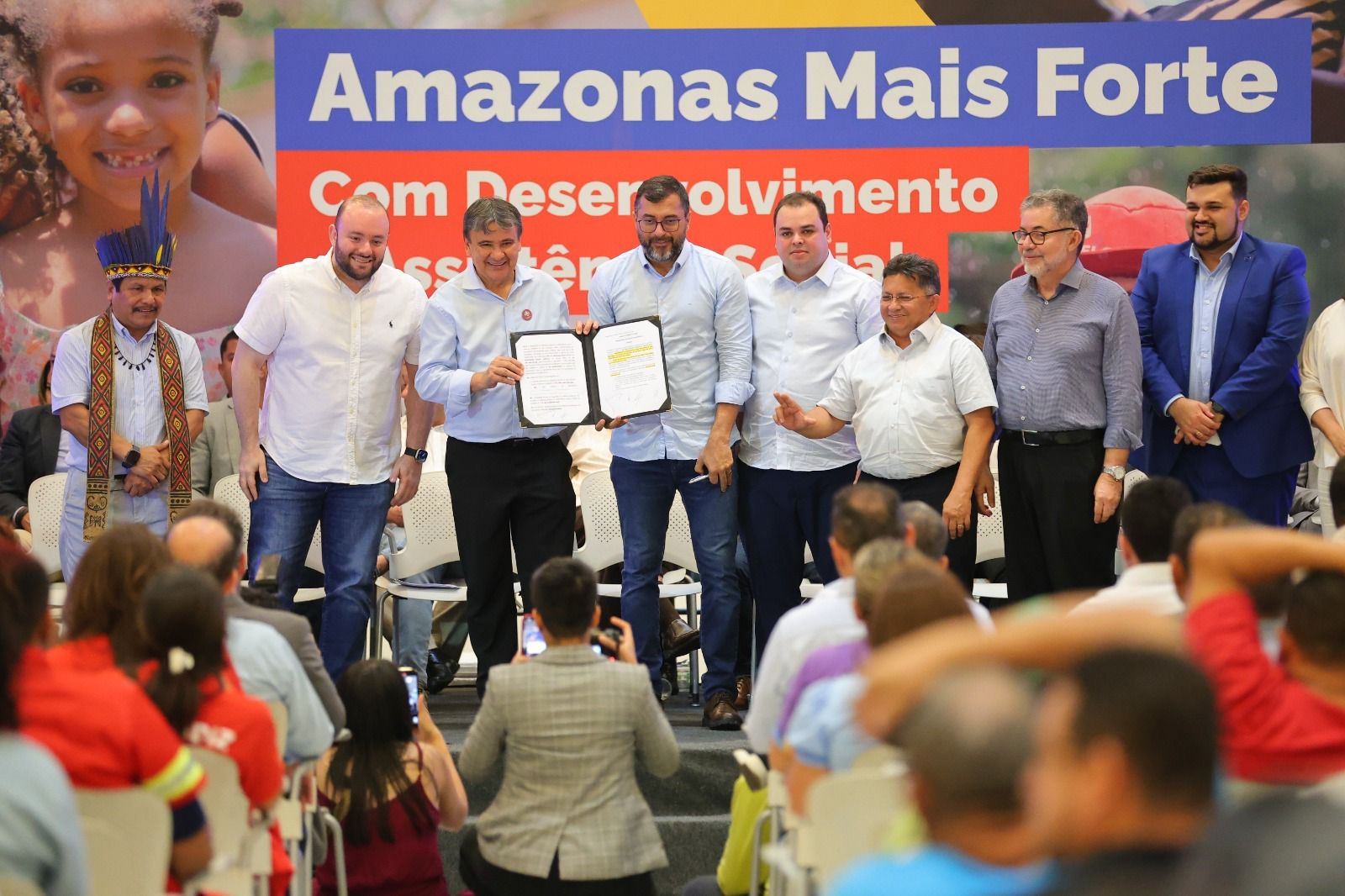 Você está visualizando atualmente Wilson Lima e ministro Wellington Dias formalizam adesão do Amazonas ao Plano Brasil Sem Fome