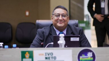 Projeto de Lei de Ivo Neto propõe monitoramento semestral da frequência Escolar por Organizações Sociais