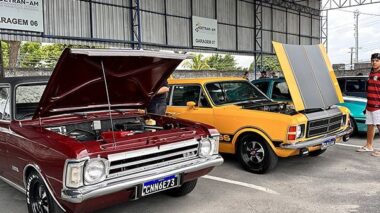 Em parceria com clube de carros, Detran Amazonas promove segunda edição de exposição de veículos antigos