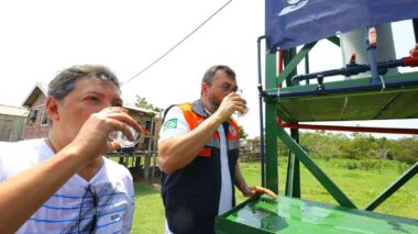 Governo do Amazonas inaugura estação de tratamento de água para atender 25 mil pessoas de comunidades ribeirinhas de Parintins