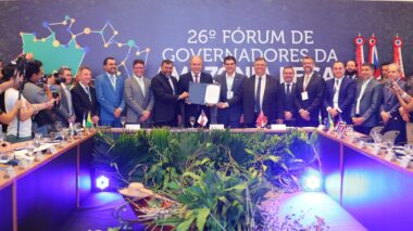 Wilson Lima e governadores da Amazônia Legal assinam carta compromisso de combate a desmatamentos e queimadas