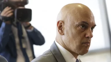 Moraes diz que PEC do Senado “esconde intimidações e ataques”
