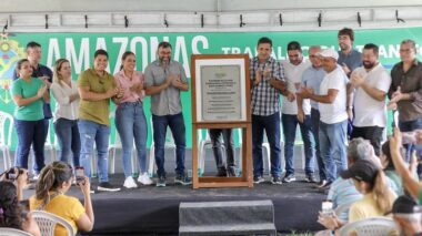 Wilson Lima inaugura mais três ramais e contabiliza 30 quilômetros de obras de pavimentação em Manacapuru neste ano