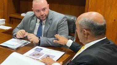 Fausto Santos Júnior destina 1,5 milhão para Novo Airão visando incentivar o turismo local