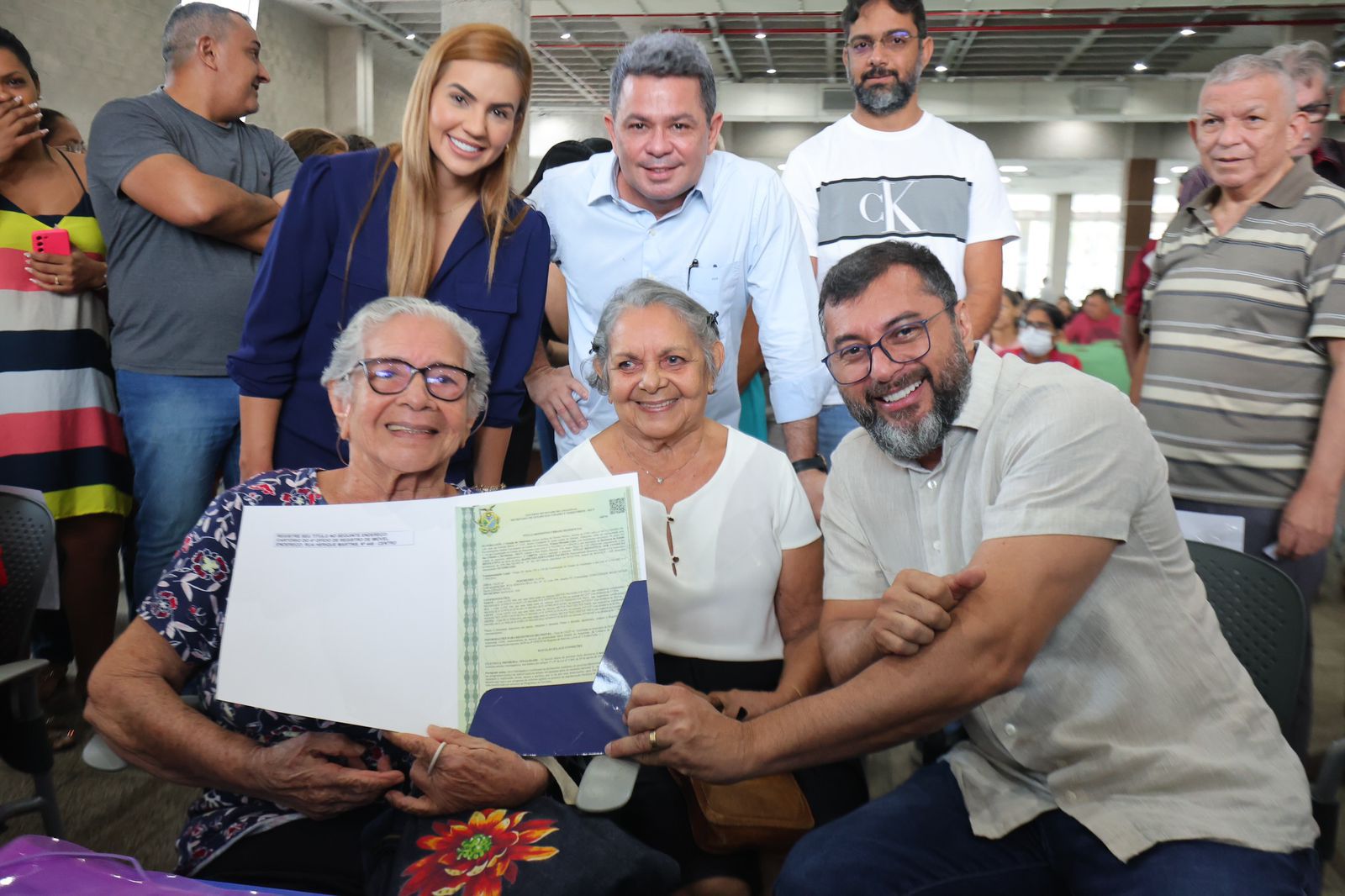 Você está visualizando atualmente Com nova ação de regularização fundiária, governo Wilson Lima entrega 1,6 mil títulos definitivos somente em 2023