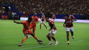 Mais de 44 mil torcedores lotam a Arena da Amazônia no primeiro jogo de 2024
