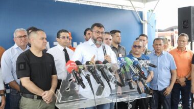 Com aportes de R$ 12,7 milhões, Wilson Lima entrega nova Base Arpão e mais 15 viaturas ao Corpo de Bombeiros