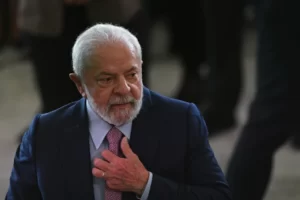 Leia mais sobre o artigo Lula veta calendário de emendas e amplia atrito com o Congresso
