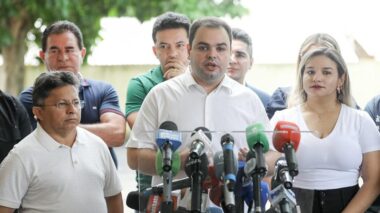 Governador em exercício, Roberto Cidade, entrega Centro de Proteção do Idoso revitalizado no bairro Parque 10