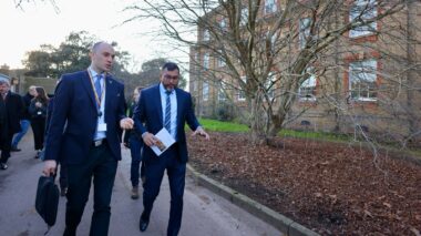 Em Londres, Wilson Lima busca parceria com iniciativa criada por Rei Charles 3º para investir em projetos sustentáveis no Amazonas