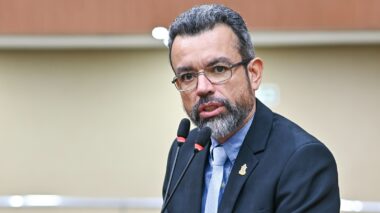 Presidente da Comissão de Obras Públicas da CMM, Peixoto dá parecer favorável à programa habitacional