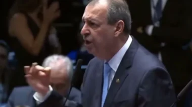 VÍDEO – Omar Aziz defende discurso de Lula sobre Israel e parte pra cima de Pacheco