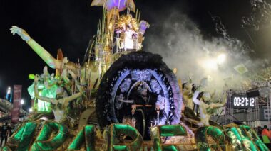 Mocidade Independente de Aparecida é tricampeã do Carnaval de Manaus