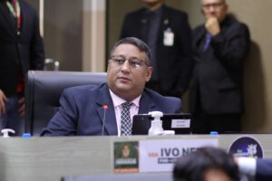 Leia mais sobre o artigo Vereador Ivo Neto alerta para exploração infantil em sinais de Manaus: ação urgente é necessária
