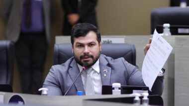 Capitão Carpê denuncia ao Ministério Público pagamento em dinheiro vivo da Secretaria Municipal de Comunicação