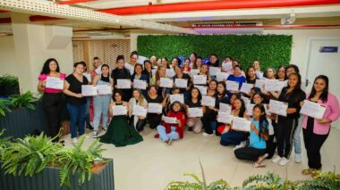 Mês da Mulher: Detran-AM qualifica 42 mulheres no curso de mecânica básica