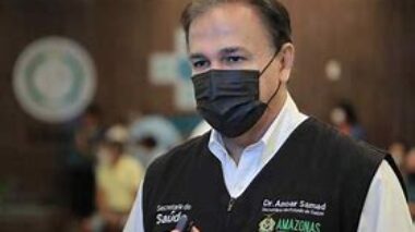 O médico Anoar Samad entregou, no início da manhã desta terça-feira (19/03), pedido de exoneração, por motivos particulares