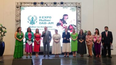 Presidente do TCE-AM é homenageada na Expo Mulher da OAB-AM