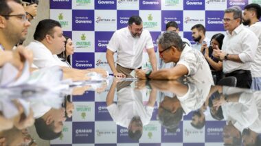 Governador Wilson Lima entrega mais de 200 habilitações do projeto CNH Social