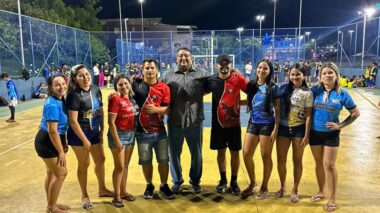 Vereador Ivo Neto visita sede da escolinha de futsal Unidos da Cachoeirinha
