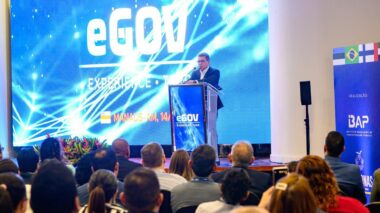 Governo do Amazonas amplia medidas para consolidar gestão digital e expandir oferta de serviços públicos à população