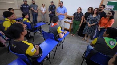 Wilson Lima destaca mais de 460 escolas revitalizadas na rede pública estadual desde 2019