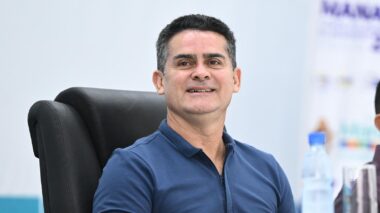 David Almeida amplia vantagem de 12 pontos acima do segundo colocado e vence no segundo turno, diz pesquisa