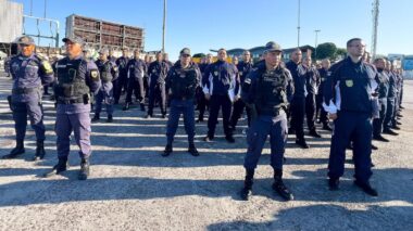 Festival de Parintins 2024: Polícia Militar do Amazonas embarca tropa que vai reforçar a segurança do evento