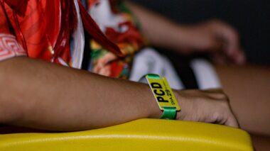 Festival de Parintins 2024: pessoas com deficiência celebram boi-bumbá em Espaço Acessível do Governo do Amazonas