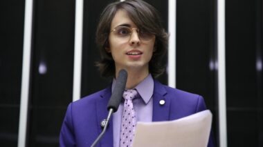 Amom Mandel concorre em todas as categorias no Prêmio Congresso em Foco