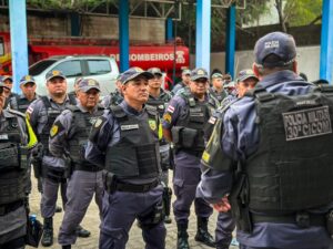 Leia mais sobre o artigo Polícia Militar do Amazonas prende mais de 400 pessoas e reduz em 37% roubos a veículos nos bairros da zona leste