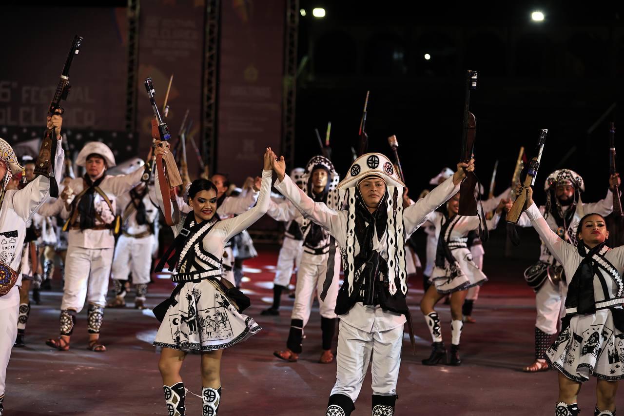 Você está visualizando atualmente Categoria Ouro: 66º Festival Folclórico bate recorde de público com mais de 100 mil espectadores em 13 dias de programação