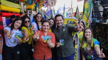 Com foco no empreendedorismo, Capitão Alberto Neto e Professora Maria do Carmo visitam feiras e comércios das zonas Norte e Leste