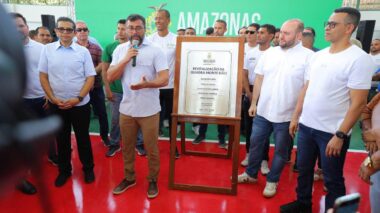 Governador Wilson Lima entrega quadra revitalizada no Monte Sião, Jorge Teixeira