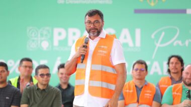 Governador Wilson Lima assina ordem de serviço para início das obras do Prosai Parintins