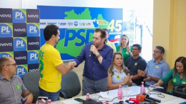 Senador Plínio Valério entra com reforço do PSDB Amazonas na candidatura do Capitão Alberto Neto e Professora Maria do Carmo