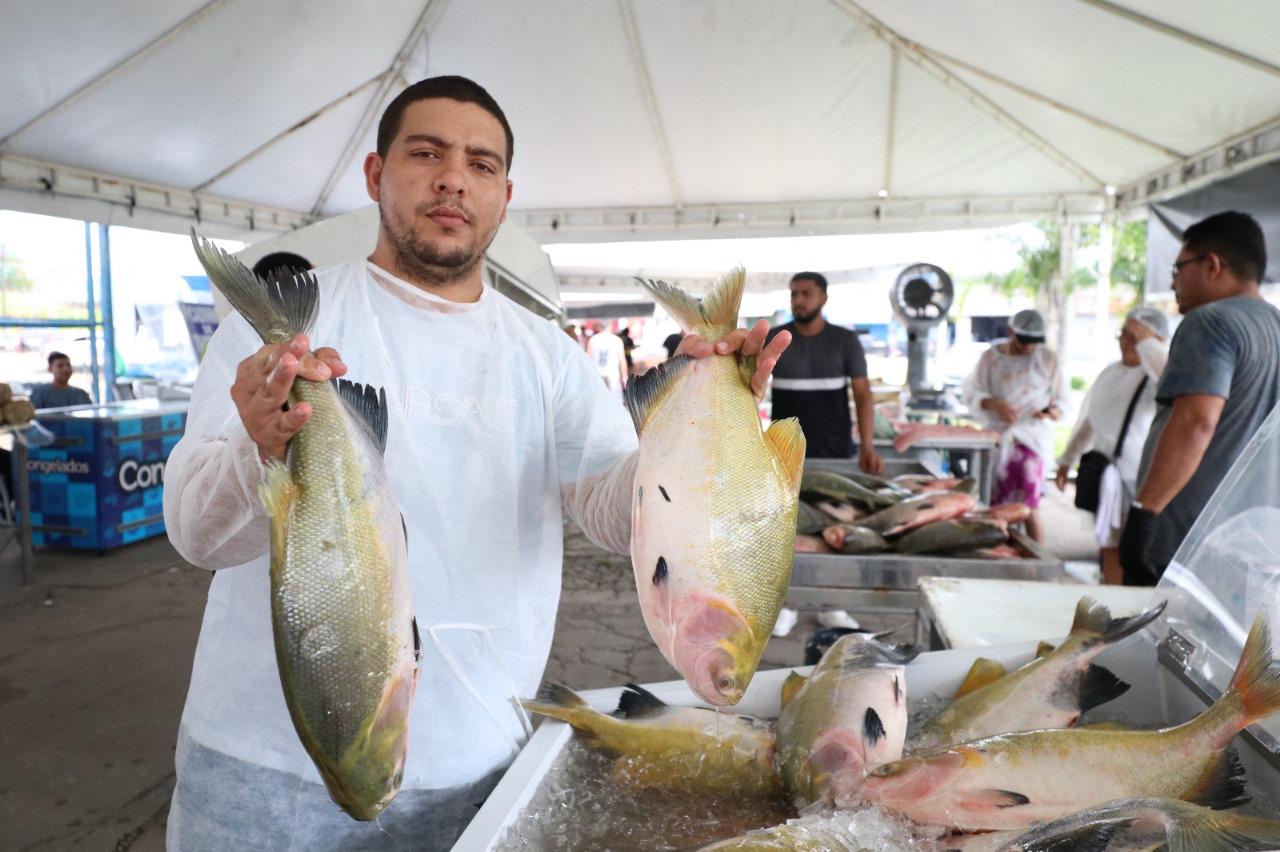 No momento, você está visualizando Governo do Amazonas promove edição especial do Feirão do Pescado e Feira de produtos regionais