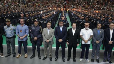 Durante formatura de mil novos policiais militares, Wilson Lima reforça compromisso com o fortalecimento da Segurança no Amazonas