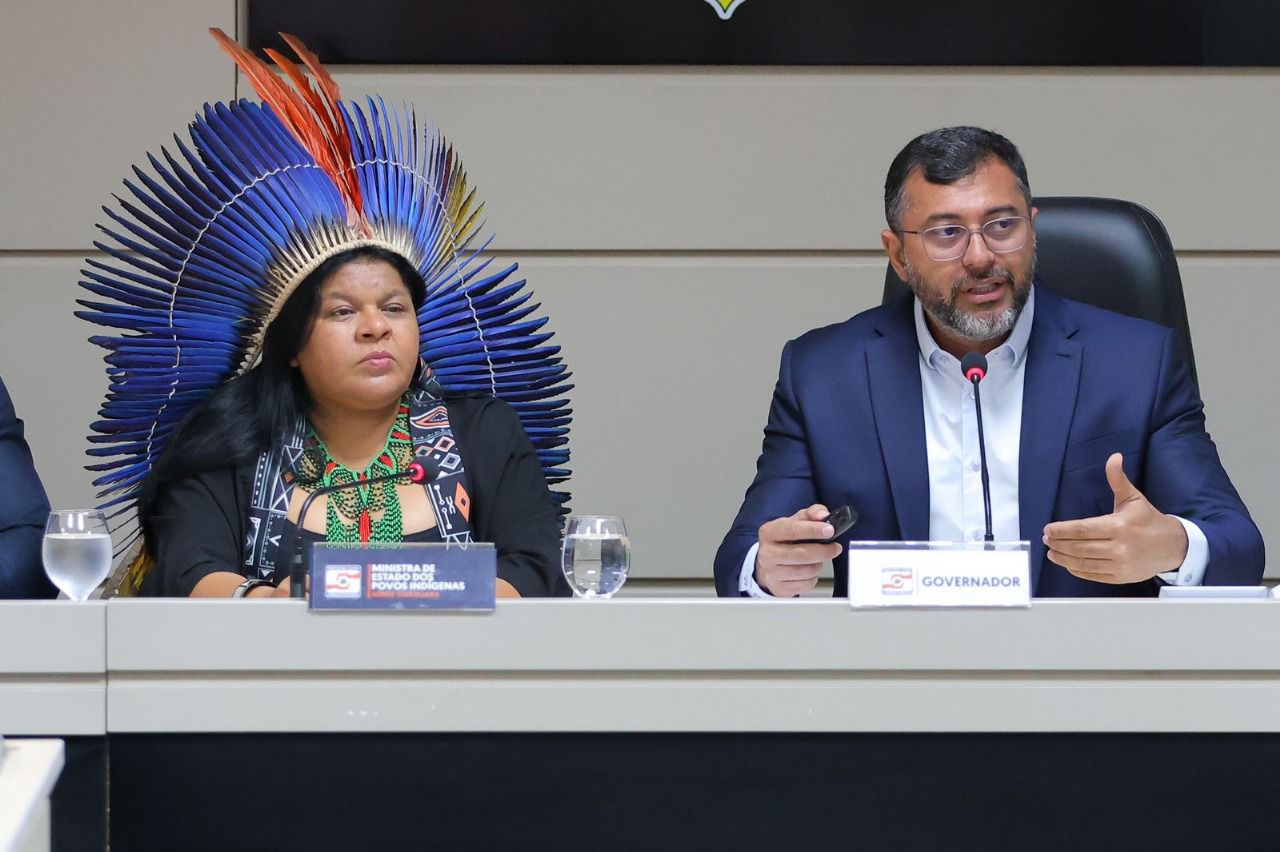 No momento, você está visualizando Wilson Lima reúne com ministra dos Povos Indígenas e a apresenta balanço sobre enfrentamento à estiagem