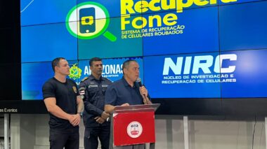 Roubos de celulares caem 52% e a transporte coletivo reduz 86% em novembro no Amazonas, aponta SSP-AM