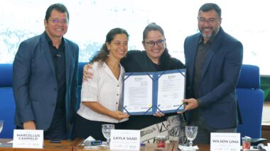Governador Wilson Lima destaca avanços em políticas para a infância durante entrega do Selo Unicef para 29 municípios